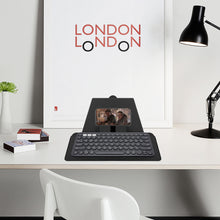 画像をギャラリービューアに読み込む, Geekria コンパクト キーボード ケース、携帯電話とタブレット ホルダー付きヴィーガン レザー トラベル ケース、ロジクール Logicool K380/Pebble Keys 2 K380s、Magic Keyboard 対応キーボード ケース (ダーク グレー)