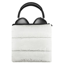 画像をギャラリービューアに読み込む, Geekria NOVA バッグ ボーズ Bose QCUltra, QC45, QC35, ジェイビーエル JBL Tune 520BT, Tune 510BT, Jr310 同等な機能を持つイヤホンケースや携帯ケース(白い)