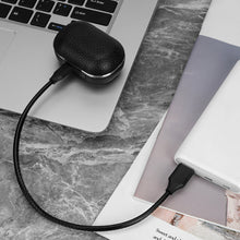 画像をギャラリービューアに読み込む, Geekria PUレザー 充電ケーブル 互換性 Type-C 充電コード USB to USB-C バングアンドオルフセン Bang & Olufsen Beoplay E8, Beoplay EQ, EX に対応 (黒 / 30cm 2パック)