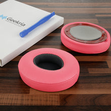 画像をギャラリービューアに読み込む, Geekria QuickFit イヤーパッド 互換性 パッド Beats Solo 3, Solo 3.0 Wireless (A1796) ヘッドホンに対応 イヤパッド/イヤークッション/イヤーカップ (プロテインレザー / ピンク)