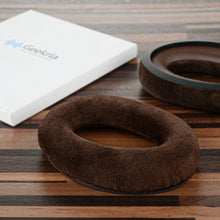 画像をギャラリービューアに読み込む, Geekria イヤーパッド Comfort 互換性 パッド ゼンハイザー Sennheiser HD598, HD598SE, HD598CS, HD595, HD599, HD599 SE ヘッドホンに対応 パッド イヤー / イヤーカップ ベロア ( 褐色 )