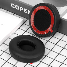 画像をギャラリービューアに読み込む, Geekria イヤーパッド QuickFit 互換性 パッド ビーツバイドクタードレ Beats Solo 4 Wireless On-Ear ヘッドホンに対応 パッド イヤー / イヤーカッププロテインレザー (黒)