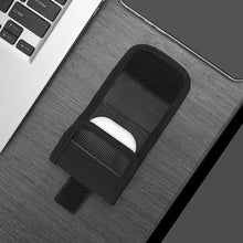 画像をギャラリービューアに読み込む, Geekria イヤホンポーチ ベルトループ付きサムスン SAMSUNG Galaxy Buds3 Pro, Galaxy Buds2, Galaxy Buds FE 対応 イヤホンケース ベルトホルスター バッグストラップ用クリップホルダー付き保護ケースカバー 全面保護 (ブラック)