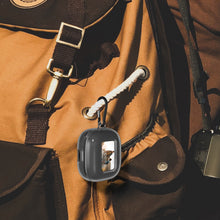 画像をギャラリービューアに読み込む, Geekriaシリコンカバー 互換性 カバージェイビーエル JBL Live Flex 3 対応 True Wireless Earbuds 充電ケースカバー 外装カバーキーホルダーフック付き、充電ポートアクセス可能 、フロントLED可視 (クリア)