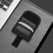 画像をギャラリービューアに読み込む, Geekria イヤホンポーチ ベルトループ付きソニー Sony WF-1000XM6 (YY2985), WF-C710N LinkBuds Open, LinkBuds Fit, WF-C510, WF-1000XM5, WF-1000XM4 対応 イヤホンケース ベルトホルスター バッグストラップ用クリップホルダー付き保護ケースカバー 全面保護 (ブラック)