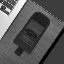 画像をギャラリービューアに読み込む, Geekria イヤホンポーチ ベルトループ付きスカルキャンディ Skullcandy EcoBuds, Rail, Smokin' Buds, Indy ANC, Dime 2, Dime 3, Sesh Evo 対応、イヤホンケースベルトホルスター、バッグストラップ用クリップホルダー付き保護ケースカバー、オールラウンド保護 (ブラック)