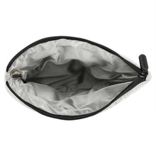 画像をギャラリービューアに読み込む, Geekria NOVA バッグ ボーズ Bose QCUltra, QC45, QC35, ジェイビーエル JBL Tune 520BT, Tune 510BT, Jr310 同等な機能を持つイヤホンケースや携帯ケース(白い)