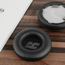 画像をギャラリービューアに読み込む, Geekria イヤーパッド QuickFit 互換性 パッド ジェイビーエル JBL Live 460NC Wireless On-Ear ヘッドホンに対応 パッド イヤー / イヤーカップ (プロテインレザー / ブラック)