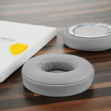 画像をギャラリービューアに読み込む, Geekria イヤーパッド QuickFit 互換性 パッド ビーツバイドクタードレ Beats Solo 2 Wired, Solo2.0 Wired (B0518) (Beats Solo 2 無線 Wireless version に対応しません) ヘッドホンに対応 パッド イヤー / イヤーカップ プロテインレザー (グレー)