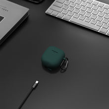 画像をギャラリービューアに読み込む, Geekria シリコンケース New Bose QuietComfort Earbuds II True Wireless Earbuds 充電ケースカバー 充電ポートにアクセスするためのキーチェーンフック付き