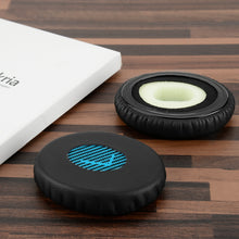 画像をギャラリービューアに読み込む, Geekria イヤーパッド QuickFit 互換性 パッド ボーズ Bose On-Ear OE2, OE2i, SoundTrue On-Ear, SoundLink On-Ear ヘッドホンに対応 イヤパッド/イヤークッション/イヤーカップ (プロテインレザー / ブラック ブルー)