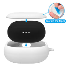 画像をギャラリービューアに読み込む, Geekria シリコン カバー 互換性 カバー Anker Soundcore Liberty Air 2 Pro 対応 True Wireless Earbuds 充電ケース充電ケースカバー 外装カバー キーホルダーフック付き、充電ポートアクセス可能 (White)