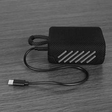 画像をギャラリービューアに読み込む, Geekria 充電ケーブル 互換性 Type-C 充電コード USB to USB-C ジェイビーエル JBL GO 4, CLIP5, Flip 7, Flip 6, Flip 5, Pulse 5, Pulse 4, Charge 6, Charge 4 に対応 (黒/30cm 2個)