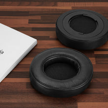 画像をギャラリービューアに読み込む, Geekria イヤーパッド Elite 互換性 パッド レイザー Razer Kraken Pro V2, Kraken 7.1 V2, Stormtrooper / Pewdiepie Edition ヘッドホンに対応 パッド イヤー / イヤーカップ (ラムスキン /黒)