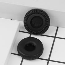 画像をギャラリービューアに読み込む, Geekria イヤーパッド QuickFit 互換性 パッド Blue Parrott C400-XT ヘッドホンに対応 パッド イヤー / イヤーカップ プロテインレザー (黒)