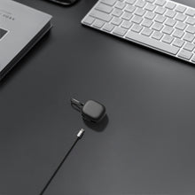 画像をギャラリービューアに読み込む, Geekria シリコン カバー 互換性 ジェイビーエル JBL Wave 300TWS 対応 True Wireless Earbuds 充電ケースカバー 外装カバー キーホルダーフック付き、充電ポートアクセス可能