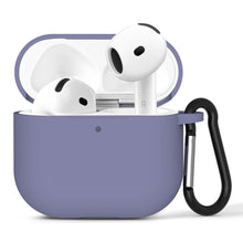 画像をギャラリービューアに読み込む, Geekria シリコン カバー 互換性 カバー アップル Apple AirPods 4 対応 True Wireless Earbuds 充電ケースカバー 外装カバー キーホルダーフック付き、充電ポートアクセス可能 (紫)