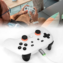 画像をギャラリービューアに読み込む, Geekria 充電ケーブル 互換性 USB 充電コード USB to USB-C グーグル Google Stadia, PlayStation 5, Xbox Series X, Series S に対応 (白/300cm)