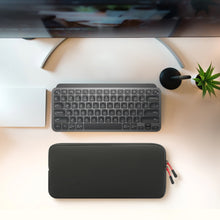 画像をギャラリービューアに読み込む, Geekria キーボードトラベルキャリングケース ロジクール Logicool MX Keys Mini / Pebble Keys 2 K380s / Keys-to-GO 2, アップル Apple Magic Keyboard MXCL3LL/A, MXCK3LL/A, Keychron B1 Proと互換性あり (ブラック)