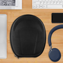 画像をギャラリービューアに読み込む, Geekria ケース 互換性 Shield ヘッドホンケース 互換性 ハードケース 旅行用 ハードシェルケース ジャブラ Jabra Elite 45h, Evolve 2 75, Evolve 2 65, Evolve2 55, Evolve2 50, Evolve2 30, Evolve 20 UC に対応 収納ポーチ付き (ブラック)