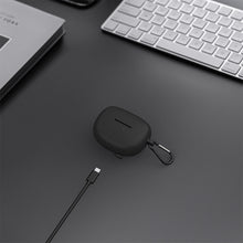 画像をギャラリービューアに読み込む, Geekria シリコンカバー 互換性カバー NEW ボーズ Bose Ultra Open 対応 True Wireless Earbuds 充電ケースカバー 外装カバー キーホルダーフック付き、充電ポートアクセス可能(黒)