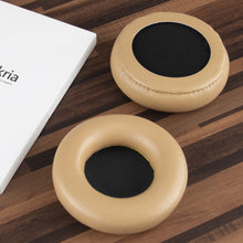 画像をギャラリービューアに読み込む, Geekria イヤーパッド QuickFit 互換性 パッド グアンドオルフセン Bang & Olufsen Beoplay H4, H6, H7, H9, H9i, HX, Portal ヘッドホンに対応 パッド イヤー / イヤーカップ No Plastic Clip (プロテインレザー / 茶色)