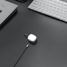 画像をギャラリービューアに読み込む, Geekria シリコン カバー 互換性 ジェイビーエル JBL Wave 300TWS 対応 True Wireless Earbuds 充電ケースカバー 外装カバー キーホルダーフック付き、充電ポートアクセス可能