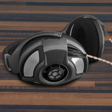 画像をギャラリービューアに読み込む, Geekria Apollo アポロアップグレードケーブル 4N OCC + 単晶銀 ゼンハイザー Sennheiser HD700 等対応オーディオ ステレオ ヘッドフォン アップグレードケーブル コード 16芯編み (4芯XLRプラグ)