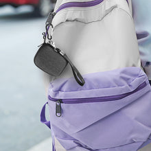 画像をギャラリービューアに読み込む, Geekria シールド イヤフォン ケースアンカー Anker Soundcore P41i, P40i, P30i, Liberty 5, Liberty 4 Pro, C40i, C30i, Liberty 4 NC 完全ワイヤレス イヤフォンと互換性あり、交換用ハードシェル トラベル キャリング バッグ (Grey)