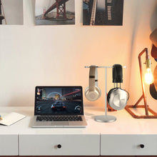 画像をギャラリービューアに読み込む, Geekria ヘッドホンスタンド アルミニウム合金デュアル オーバーイヤー / オンイヤー ヘッドホン、ゲームヘッドセット用の ホルダー, デスクディスプレイハンガー頑丈なヘビーベース ボーズ Bose QC35II, QC35, NC700, ソニー Sony WH-1000XM4, WH-1000XM3, オーディオテクニカ ATH -M50Xと互換性(Silver)