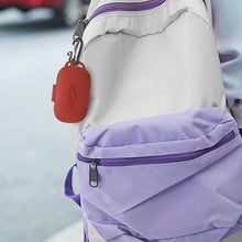 画像をギャラリービューアに読み込む, Geekria シリコン カバー 互換性 カバー Anker Soundcore Life P2 対応 True Wireless Earbuds 充電ケース充電ケースカバー 外装カバー キーホルダーフック付き 充電ポートアクセス可能 (Red)