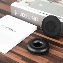 画像をギャラリービューアに読み込む, Geekria イヤーパッド QuickFit 互換性 パッド ロジクール Logitech H390, H600, H609 ヘッドホンに対応 パッド イヤー / イヤーカップ (プロテインレザー / ブラック)