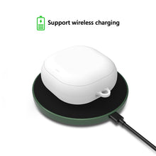 画像をギャラリービューアに読み込む, Geekria シリコン カバー 互換性 カバー Anker Soundcore Liberty Air 2 Pro 対応 True Wireless Earbuds 充電ケース充電ケースカバー 外装カバー キーホルダーフック付き、充電ポートアクセス可能 (White)