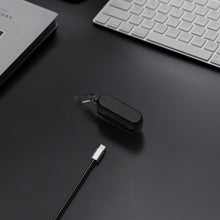 画像をギャラリービューアに読み込む, Geekria シリコン カバー 互換性 カバー ジャブラ Jabra ELITE 4 Active 対応 True Wireless Earbuds 充電ケースカバー 外装カバー、キーホルダーフック付き、フロントLED可視 (黒)