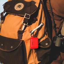 画像をギャラリービューアに読み込む, Geekria シリコン カバー 互換性 カバー beyerdynamic Free BYRD 対応 True Wireless Earbuds 充電ケース充電ケースカバー 外装カバー キーホルダーフック付き 充電ポートアクセス可能 (Red)