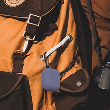 画像をギャラリービューアに読み込む, Geekria シリコン カバー 互換性 カバー アップル Apple AirPods 4 対応 True Wireless Earbuds 充電ケースカバー 外装カバー キーホルダーフック付き、充電ポートアクセス可能 (紫)