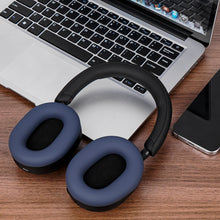 画像をギャラリービューアに読み込む, Geekria イヤーパッドカバー シリコンカバー 適合する ソニー Sony WH-1000XM5, WH1000XM5 Wireless ヘッドホンに対応/交換用 保護カバー シリコンカバー シリコンケース スクラッチプロテクションケース イヤピースカバー ヘッドセットスピーカースキンプロテクター(青)