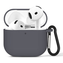 画像をギャラリービューアに読み込む, Geekria シリコン カバー 互換性 カバー アップル Apple AirPods 4 対応 True Wireless Earbuds 充電ケースカバー 外装カバー キーホルダーフック付き、充電ポートアクセス可能 (灰色)