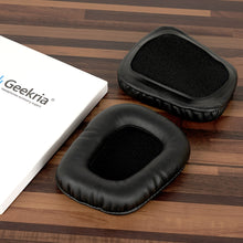 画像をギャラリービューアに読み込む, Geekria QuickFit イヤーパッド 互換性 パッド ロジクール Logitech G35, G930, G430, F450 ヘッドホンに対応 イヤパッド/イヤークッション/イヤーカップ ( プロテインレザー / ブラック )