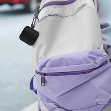 画像をギャラリービューアに読み込む, Geekria ケース Anker Soundcore Liberty Air 2 シリコンケース カバー 一体設計 紛失防止 カラビナ付き 全面保護 装着したまま充電 携帯便利 ブラック