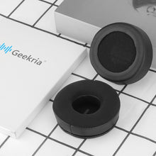 画像をギャラリービューアに読み込む, Geekria イヤーパッド Comfort 互換性 パッド ロジクール Logitech Zone 301(981-001468), Zone 300, Zone 305 (981-001457) ヘッドホンに対応 パッド イヤー / イヤーカップ 冷却ジェル (黒)
