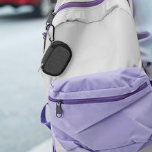 画像をギャラリービューアに読み込む, Geekria シールド イヤフォン ケースパナソニック Panasonic Technics EAH-AZ70W 完全ワイヤレス イヤフォンと互換性あり、交換用ハードシェル トラベル キャリング バッグカラビナ クリップ付き (黒)
