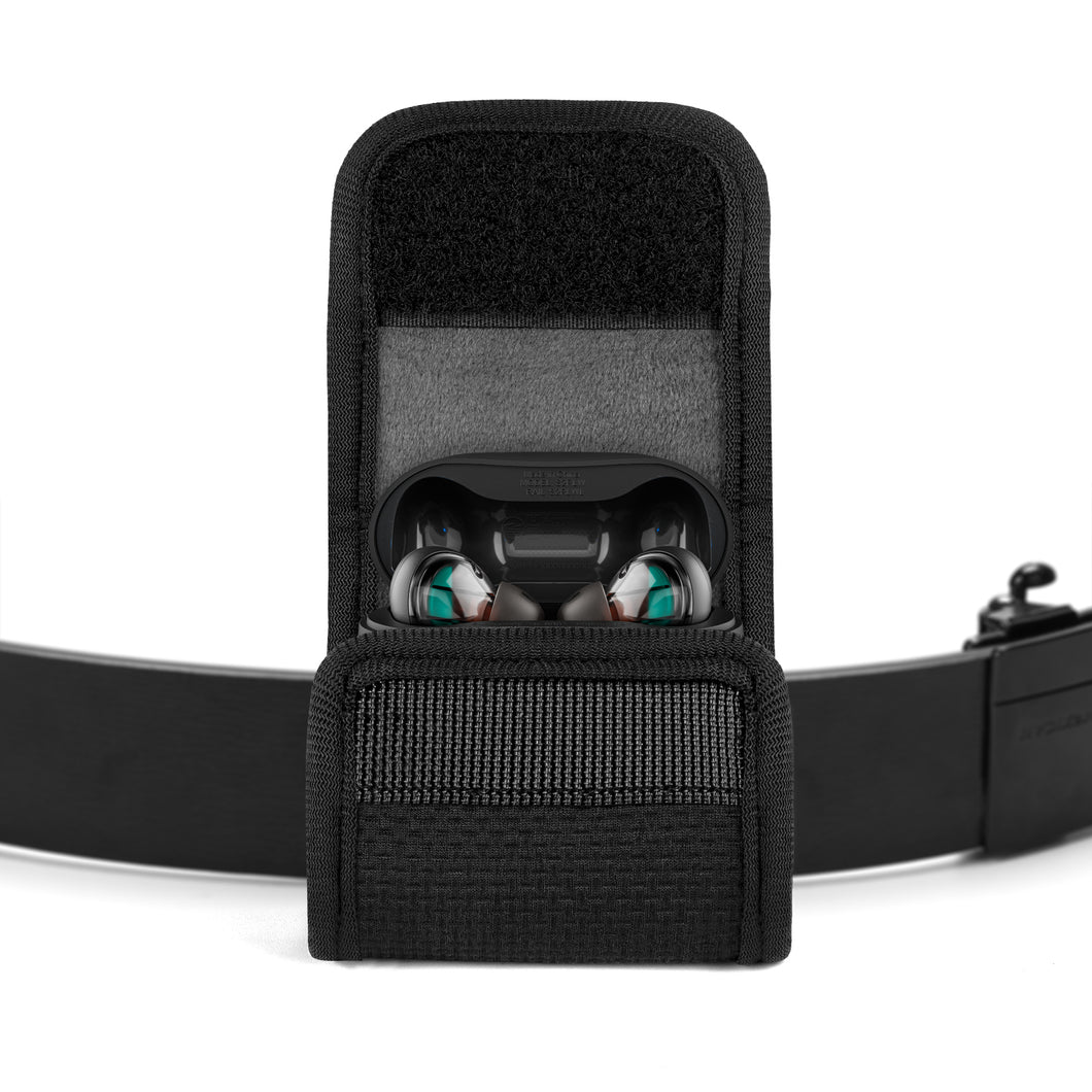 Geekria イヤホンポーチ ベルトループ付きスカルキャンディ Skullcandy EcoBuds, Rail, Smokin' Buds, Indy ANC, Dime 2, Dime 3, Sesh Evo 対応、イヤホンケースベルトホルスター、バッグストラップ用クリップホルダー付き保護ケースカバー、オールラウンド保護 (ブラック)