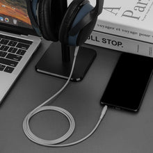 画像をギャラリービューアに読み込む, Geekria ケーブル ナイロン編組 互換性 オーディオコード ボーズ Bose QuietComfort Ultra, QC SE, QC 45, QC 35 II, QC 35, 700, SoundLink II ヘッドホンケーブル、2.5mm に適合する 1.2 m
