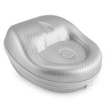 画像をギャラリービューアに読み込む, Geekria UltraShell ケース 互換性あ Sennheiser HD598, V-MODA Crossfade Large-Sized Over-Ear ヘッドホンに対応 交換 保護 用のハードケース ハードシェルトラベルキャリングバッグ アクセサリー用のスペースがあり（銀）
