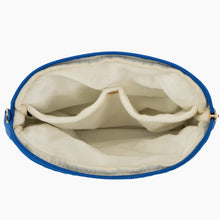 画像をギャラリービューアに読み込む, Geekria NOVA ヘッドホン用パフィーポーチ ジェイビーエル JBL Tour One M3、ゼンハイザー Sennheiser PXC 550-II、ボーズ Bose QC Ultra 対応 ソフトシェル交換用保護トラベルキャリーバッグ ケーブル収納付き (ブルー)
