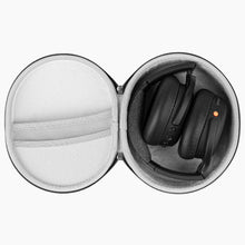 画像をギャラリービューアに読み込む, Geekria Shield ヘッドホンケース スカルキャンディ Skullcandy Crusher EVO/ANC 2/360、Crusher 1080、 ANCHesh 3 など対応 交換用ハードシェル・トラベルキャリングバッグ（ケーブル収納付き） (ディープレッド)
