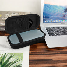 画像をギャラリービューアに読み込む, Geekria ケース Shield スピーカーケース 互換性 ハードケース 旅行用 ハードシェルケース Bose SoundLink Flex Bluetooth Portable Speaker に対応 収納ポーチ付き (ブラック)
