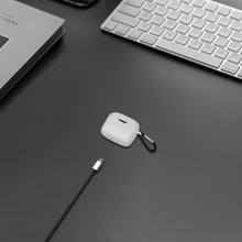 画像をギャラリービューアに読み込む, Geekria シリコン カバー 互換性 カバー ジェイビーエル JBL TUNE BUDS 対応 True Wireless Earbuds 充電ケース充電ケースカバー 外装カバー キーホルダーフック付き、充電ポートアクセス可能、フロントLED可視
