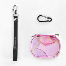 画像をギャラリービューアに読み込む, Geekria NOVA シールド イヤフォン ケースApple AirPods 4/3/2/Pro 2 完全ワイヤレス イヤフォンと互換性あり、交換用ハードシェル トラベル キャリング バッグカラビナ クリップ付き
